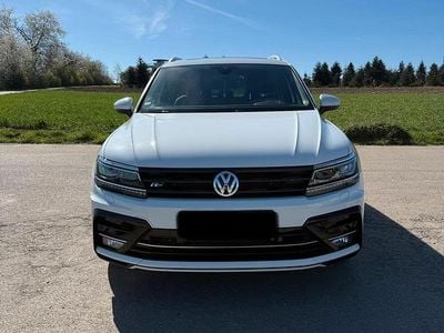 Usata VW Tiguan R-line 240 CV (176 kW) 2019 Bianco SUV