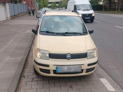 Second-hand Fiat Panda 85 CP (62 kW) 2006 Galben Hatchback