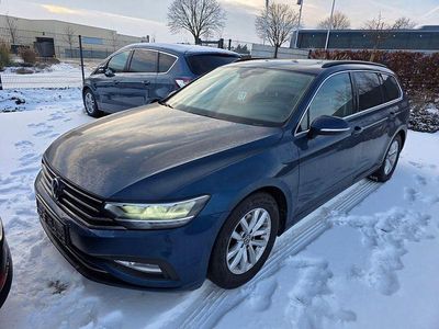 Gebraucht VW Passat Business 150 PS (110 kW) 2021 Blau Limousine