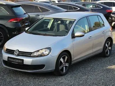 Gebraucht VW Golf VI Comfortline 110 PS (80 kW) 2009 Silber Kleinwagen
