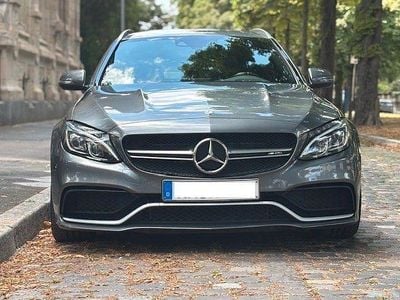 Mercedes C63S AMG