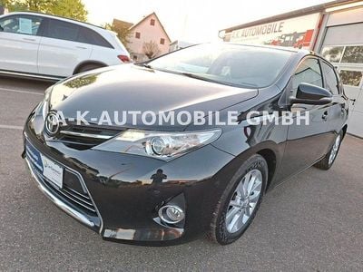 Usata Toyota Auris Executive 132 CV (97 kW) 2013 Nero Berlina