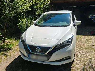 Gebraucht Nissan Leaf 88 kW (120 PS) 2019 Weiß Kleinwagen