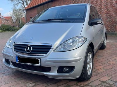 Gebraucht Mercedes A150 95 PS (69 kW) 2008 Silber Limousine