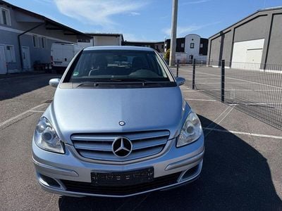 Gebraucht Mercedes B200 136 PS (100 kW) 2007 Blau Van / Kleinbus