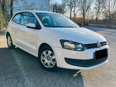 Gebraucht VW Polo 60 PS (44 kW) 2013 Weiß Kleinwagen