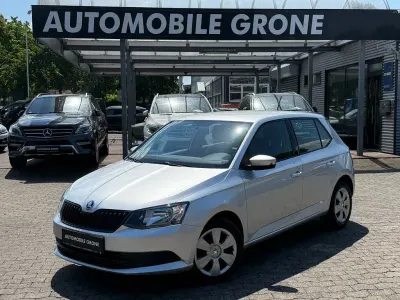 Gebraucht Skoda Fabia Cool Edition 60 PS (44 kW) 2016 Silber Limousine