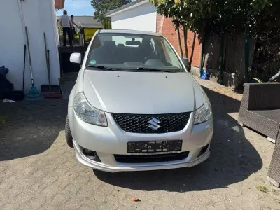 Brugt Suzuki SX4 Club 107 HK (78 kW) 2009 Sølv Sedan