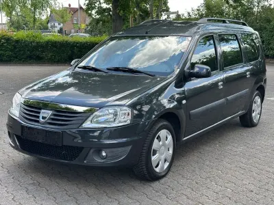 Gebraucht Dacia Logan MCV Lauréate 105 PS (77 kW) 2009 Grau Kombi