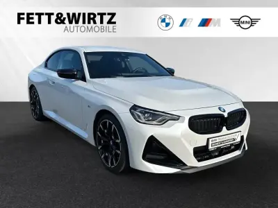 Gebraucht BMW M240i M Sport 374 PS (275 kW) 2025 Mineralweiss metallic Coupé