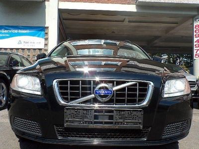 Second-hand Volvo V70 Basis 136 CP (100 kW) 2009 Negru Break