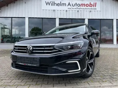 Gebraucht VW Passat Individual 218 PS (160 kW) 2022 Schwarz Kombi