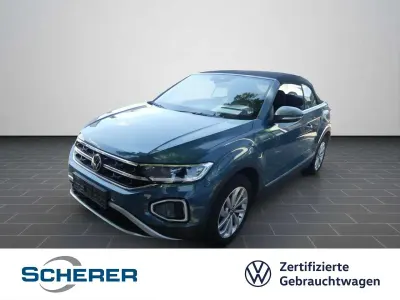 Gebraucht VW T-Roc Style 150 PS (110 kW) 2023 Petroleum blue metallic schwar SUV