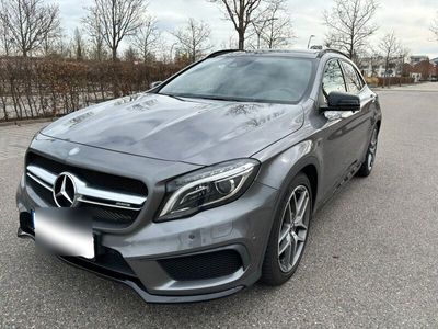 gebraucht Mercedes GLA45 AMG AMG 4MATIC Nichtraucher/Garage