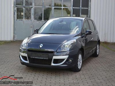 Grau Gebraucht 2011 Renault Scénic III Luxe Van / Kleinbus | 3.950 € (Fairer Preis)