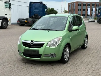 Gebraucht Opel Agila 104 PS (76 kW) 2010 Grün Kleinwagen