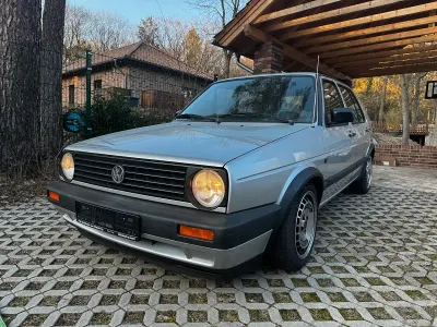 Używany VW Golf II 72 KM (52 kW) 1989 Srebrny Hatchback