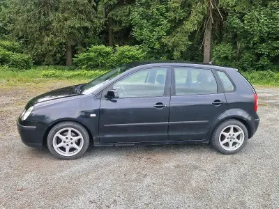 Gebraucht VW Polo 60 PS (44 kW) 2004 Schwarz Kleinwagen