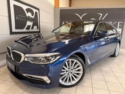 Gebraucht BMW 530e Luxury Line 184 PS (135 kW) 2018 Blau Limousine