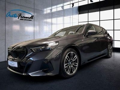 Gebraucht BMW 520 M Sport 197 PS (144 kW) 2024 Grau Limousine