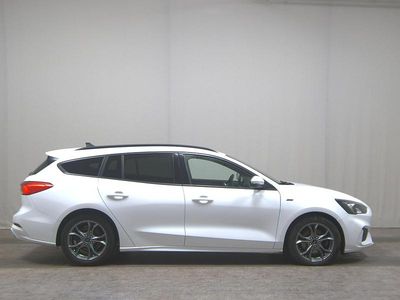 Usata Ford Focus ST-Line 150 CV (110 kW) 2020 Bianco Station wagon