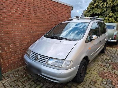 Usata VW Sharan 150 CV (110 kW) 1999 Argento Monovolume