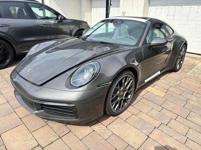 Porsche 911 Carrera