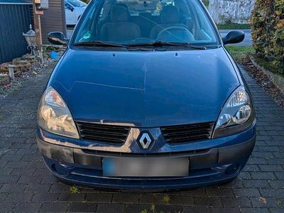 Gebraucht Renault Clio II 60 PS (44 kW) 2004 Blau Kleinwagen