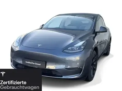 Begagnad Tesla Model Y 273 kW (372 HK) 2021 Silver SUV
