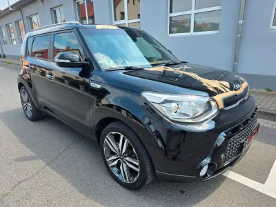 Gebraucht Kia Soul Spirit 132 PS (97 kW) 2014 Schwarz SUV