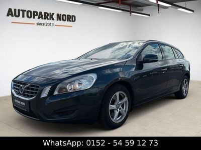 Usata Volvo V60 Kinetic 114 CV (83 kW) 2013 Grigio Station wagon