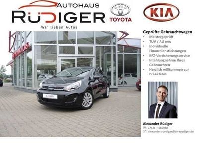 Gebraucht Kia Rio FIFA World Cup Edition 109 PS (80 kW) 2014 Schwarz metallic Kleinwagen