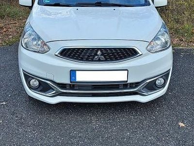 Gebraucht Mitsubishi Space Star Edition 80 PS (58 kW) 2016 Weiß Kleinwagen