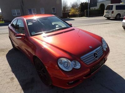 Gebraucht Mercedes C230 204 PS (150 kW) 2006 Orange Coupé