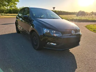 Gebraucht VW Polo 75 PS (55 kW) 2018 Schwarz Kleinwagen