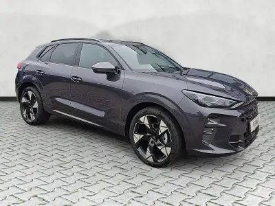 Neu Cupra Terramar 150 PS (110 kW) 2025 Dark void SUV