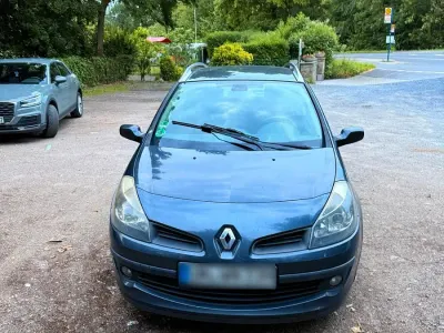 Gebraucht Renault Clio GrandTour 101 PS (74 kW) 2008 Grau Kombi