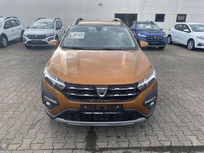 Gebraucht Dacia Sandero Comfort 101 PS (74 kW) 2022 Orange Kleinwagen