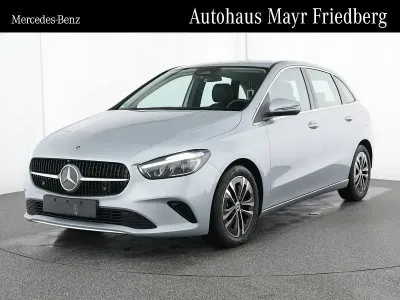 Gebraucht Mercedes B200 Progressive 163 PS (119 kW) 2025 Lack hightechsilber Kleinwagen