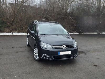 Gebraucht VW Sharan 140 PS (102 kW) 2014 Schwarz Van / Kleinbus