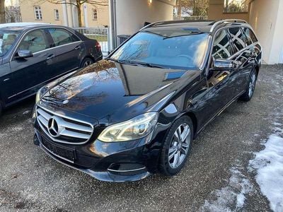 Gebraucht Mercedes E220 170 PS (125 kW) 2015 Obsidianschwarz  metalliclack Kombi