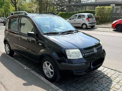 Second-hand Fiat Panda 60 CP (44 kW) 2008 Negru Hatchback