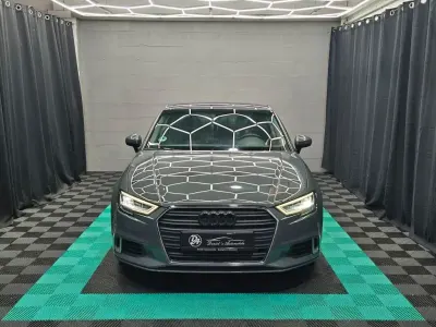 Gebraucht Audi A3 Sport 150 PS (110 kW) 2017 Grau Limousine