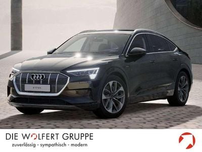 Second-hand Audi e-tron Advanced Plus 300 kW (408 CP) 2023 Negru SUV