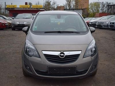 Usata Opel Meriva Design Edition 101 CV (74 kW) 2011 Grigio Monovolume
