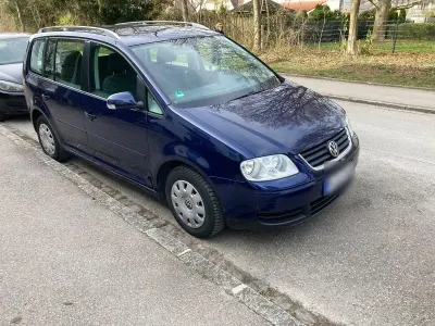 Gebraucht VW Touran Trendline 150 PS (110 kW) 2004 Blau Van / Kleinbus