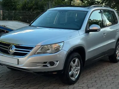 Gebraucht VW Tiguan Track & Field 140 PS (102 kW) 2008 Silber SUV