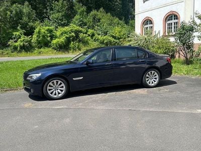 BMW 740L