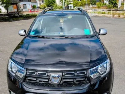 Gebraucht Dacia Logan MCV Comfort 90 PS (66 kW) 2018 Schwarz Limousine