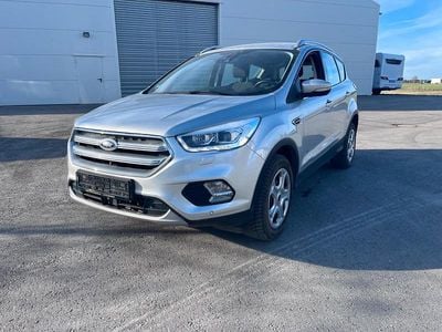 Gebraucht Ford Kuga 180 PS (132 kW) 2017 Silber SUV